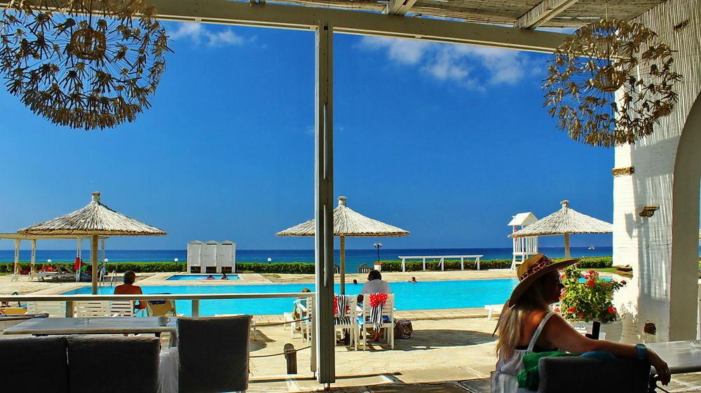 Tinos Beach Hotel المظهر الخارجي الصورة