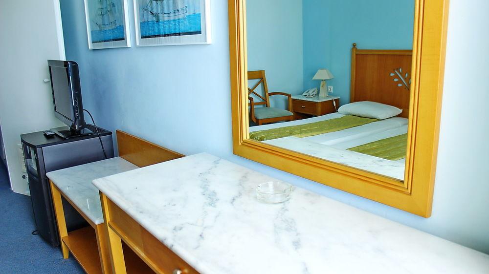 Tinos Beach Hotel المظهر الخارجي الصورة